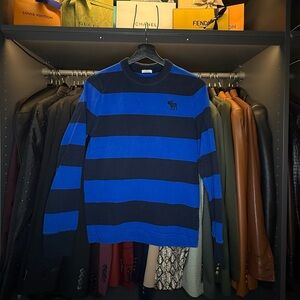 VINTAGE Y2K Men’s Abercrombie & Fitch Long-Sleeve T-Shirt in Royal Blue/Navy
